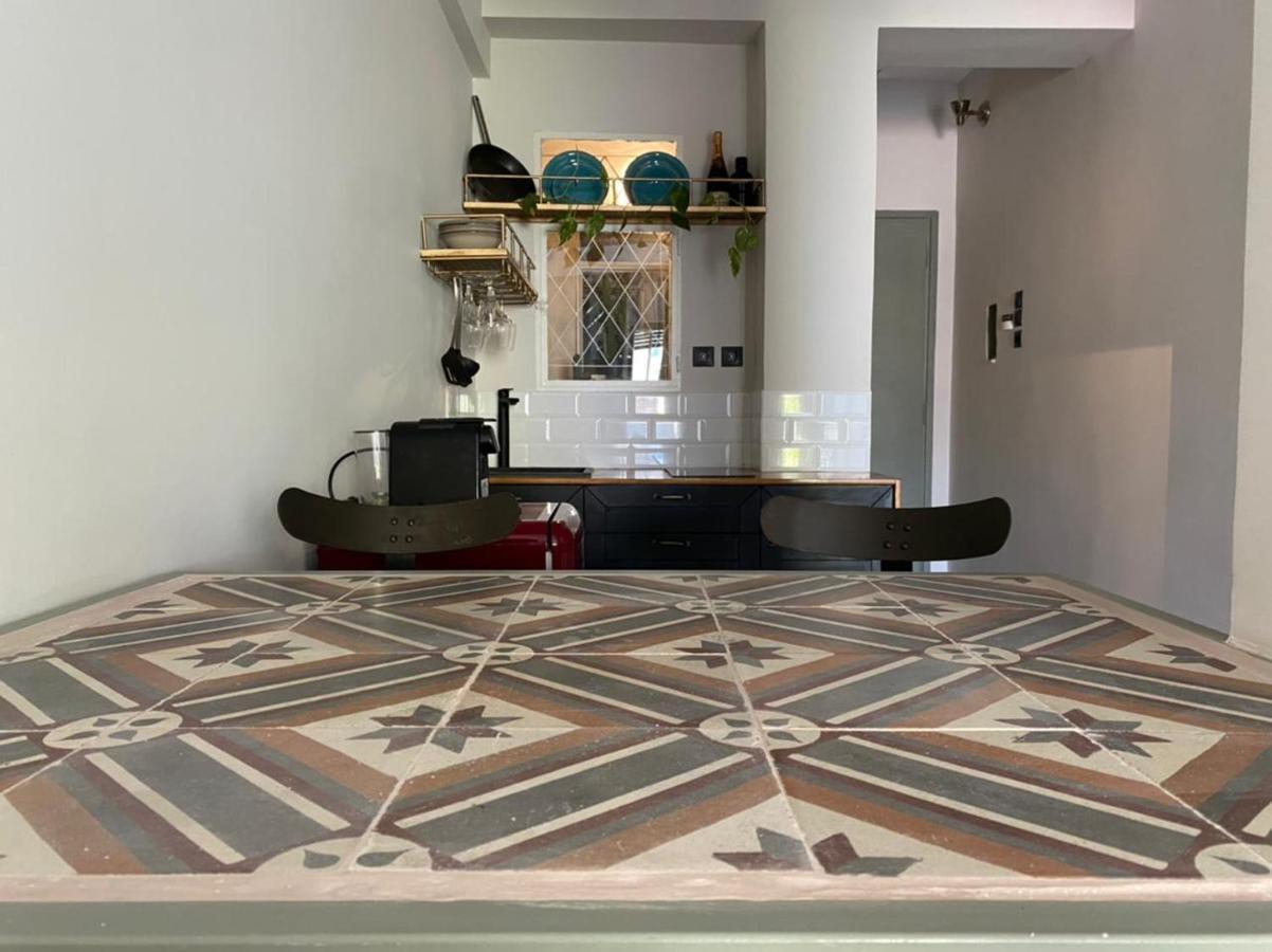 Ferienwohnung Mosaics Aprtm In Monastiraki With Acropolis View Athen Exterior foto